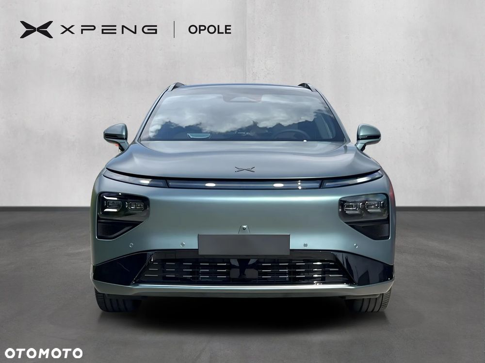 XPeng G9 - 9
