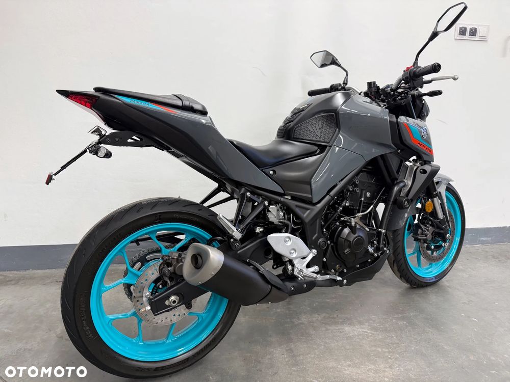 Yamaha MT - 3