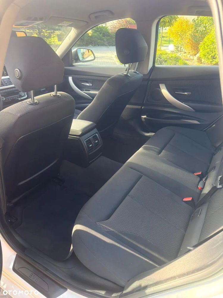 BMW 3GT 318d Advantage - 19