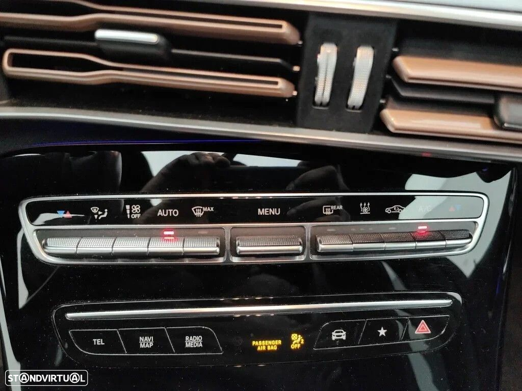 Mercedes-Benz EQC - 17