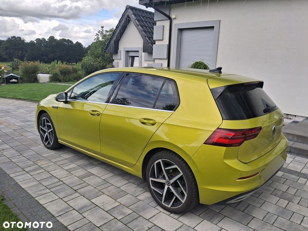 Volkswagen Golf 1.5 eTSI EVO Style DSG - 4