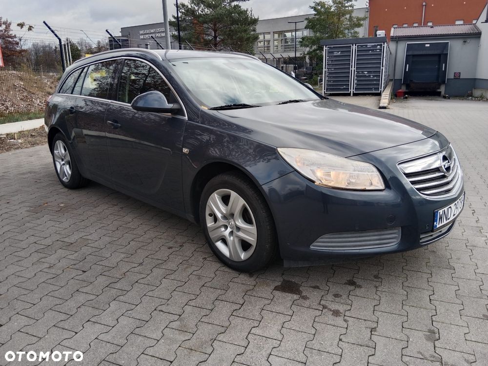 Opel Insignia 1.6 T Cosmo - 4