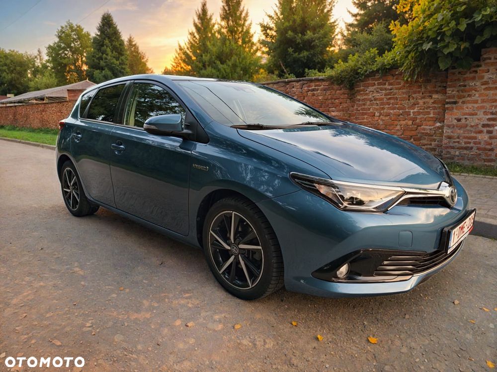 Toyota Auris 1.8 HSD Prestige - 9