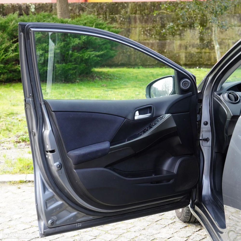 Honda Civic Tourer 1.6 i-DTEC Comfort - 26