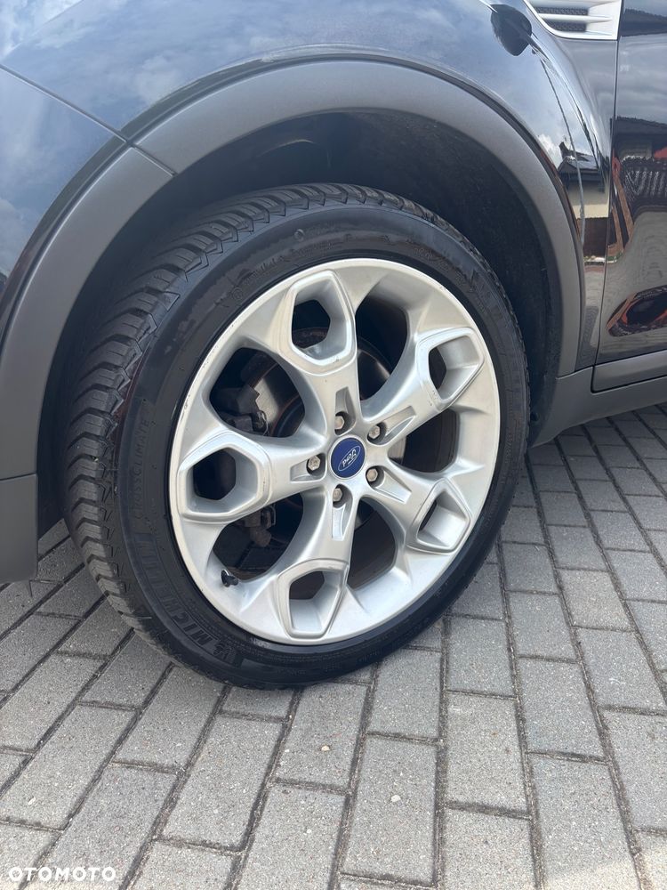 Ford Kuga 2.0 TDCi 4x4 Titanium - 22