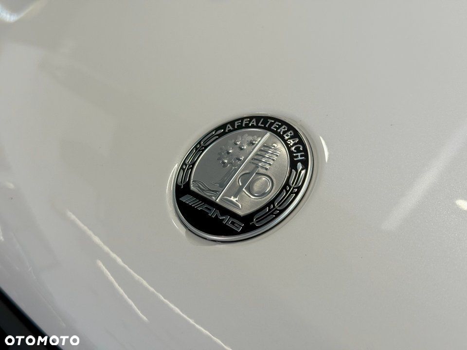 Mercedes-Benz GLC - 11