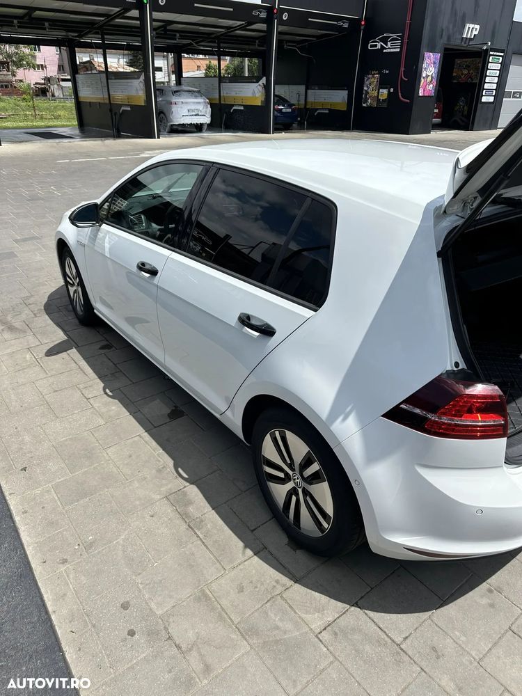 Volkswagen Golf e-Golf - 5