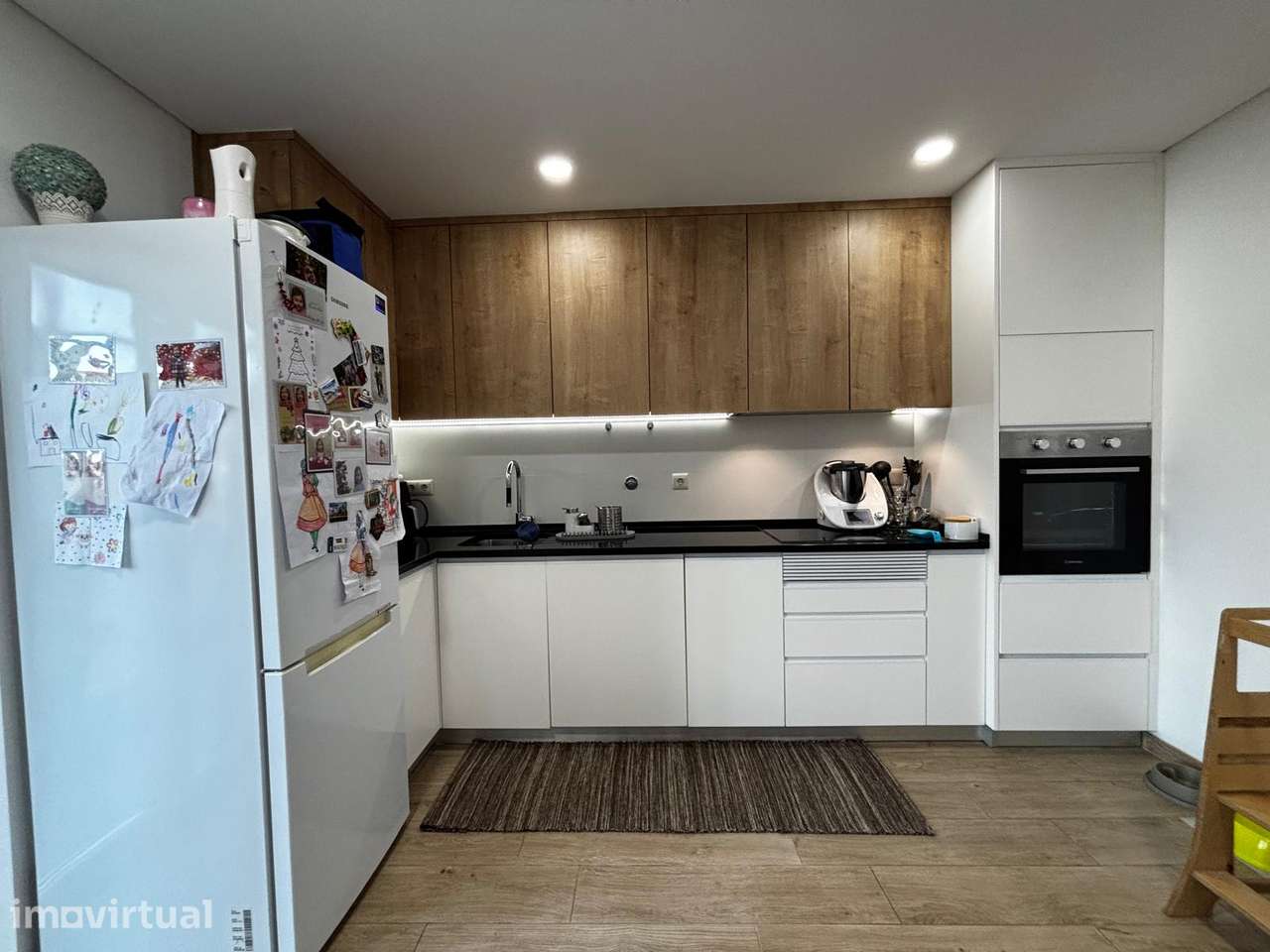 Apartamento T3 Renovado C/ Aquecimento e Garagem - Viseu - Grande imagem: 3/14
