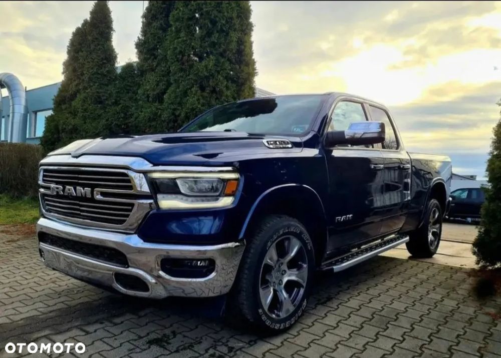 RAM 1500 Crew Cab Laramie