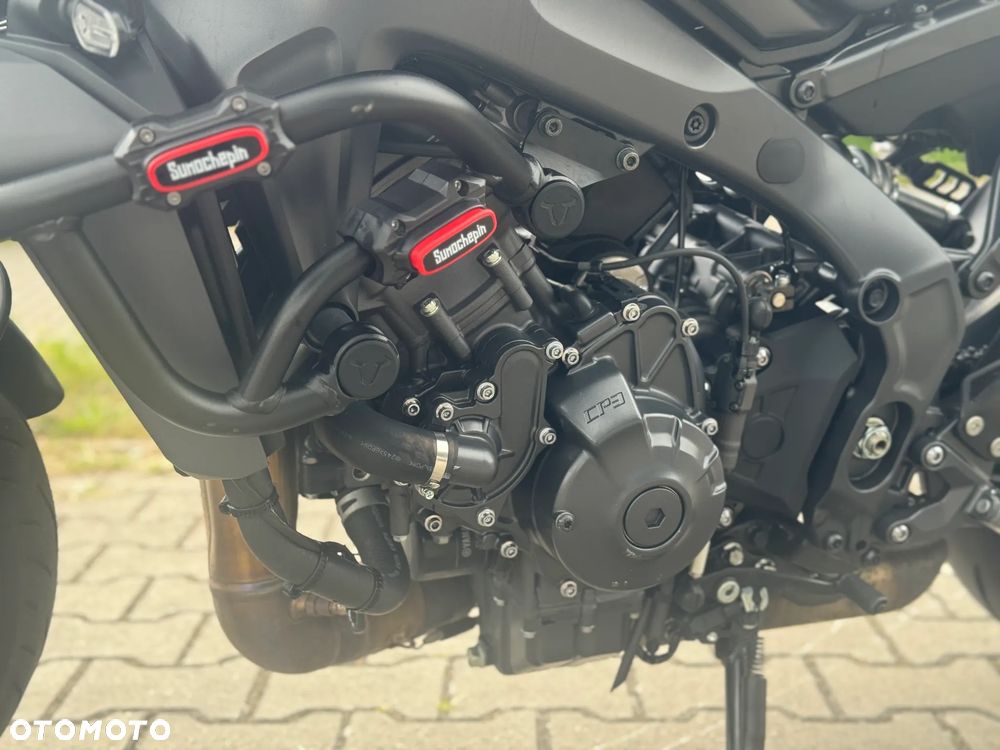 Yamaha MT - 7