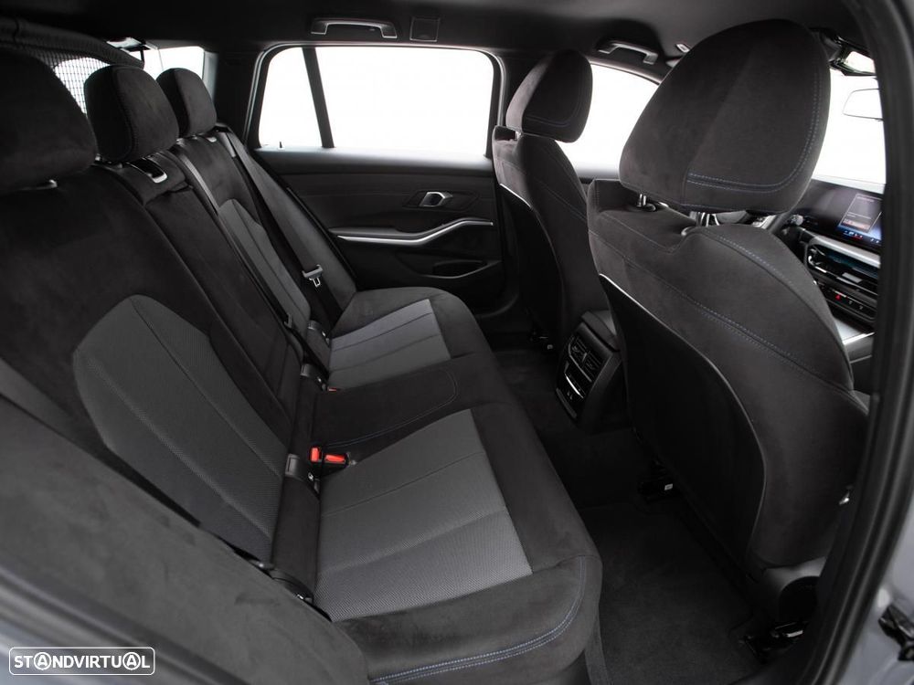 BMW 330 i xDrive Aut. - 12