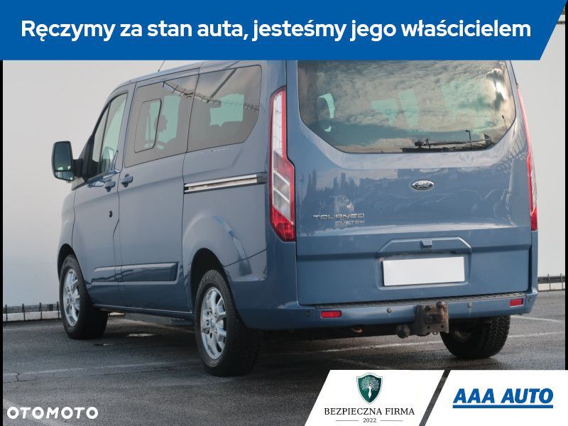Ford Tourneo Custom - 5
