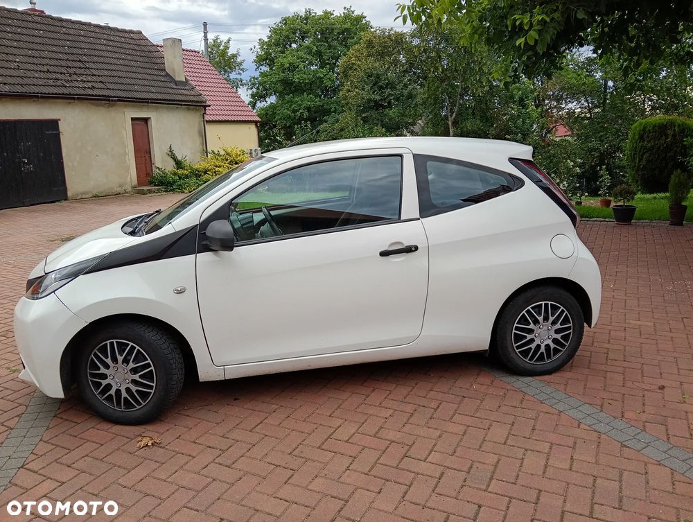 Toyota Aygo - 2