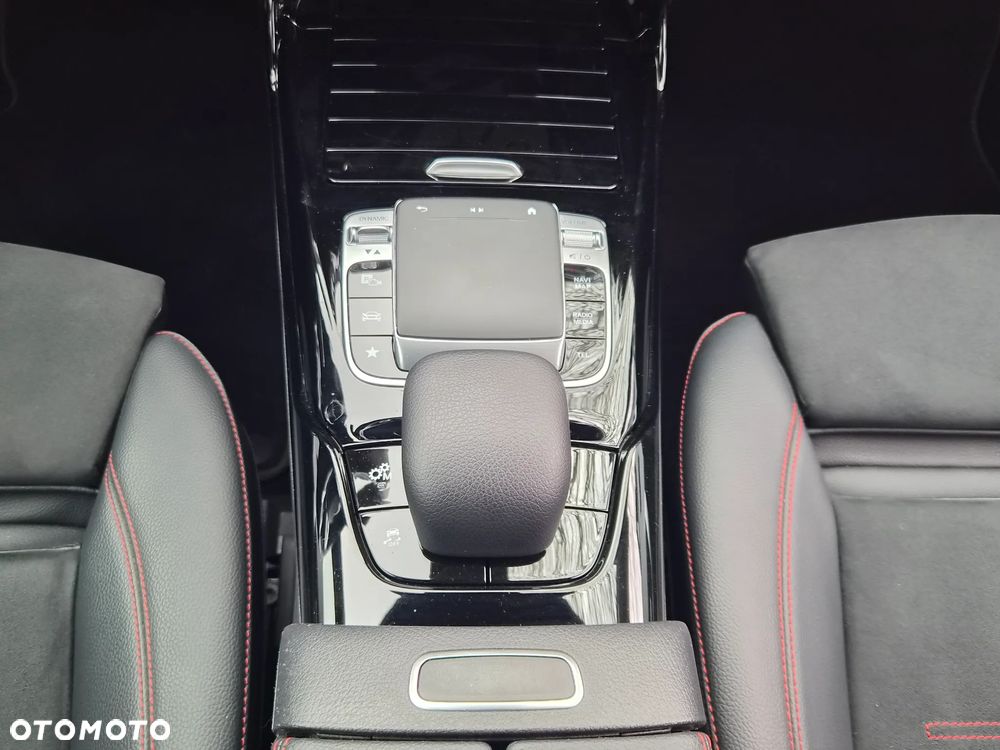 Mercedes-Benz Klasa A 35 AMG 4-Matic Edition 1 7G-DCT - 23