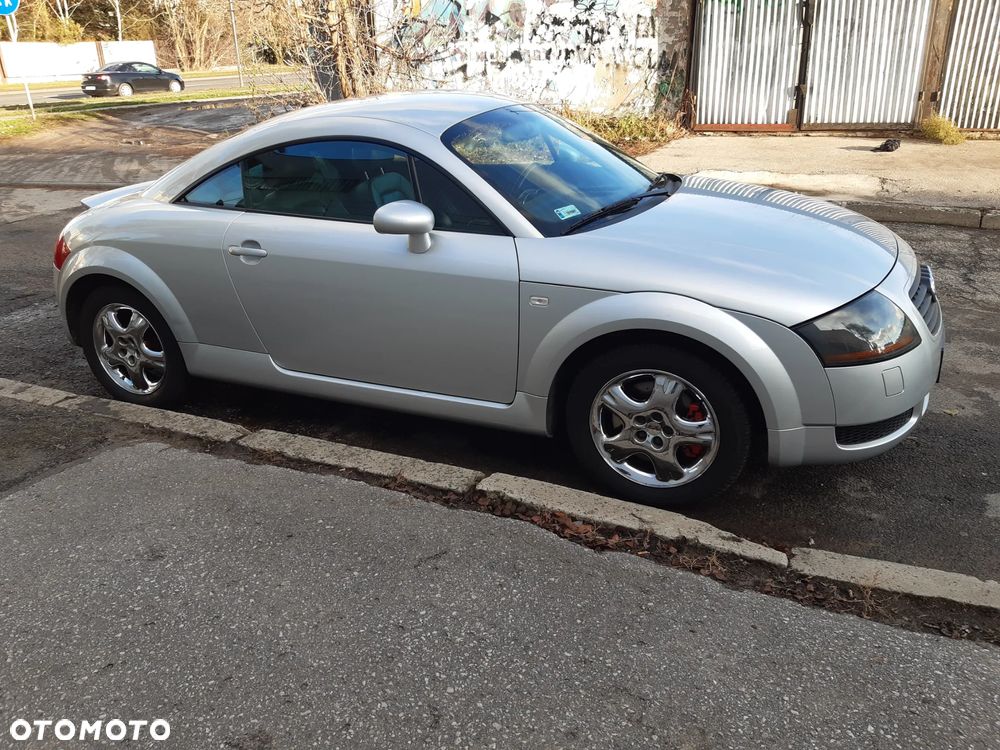 Audi TT Coupé 1.8T - 2