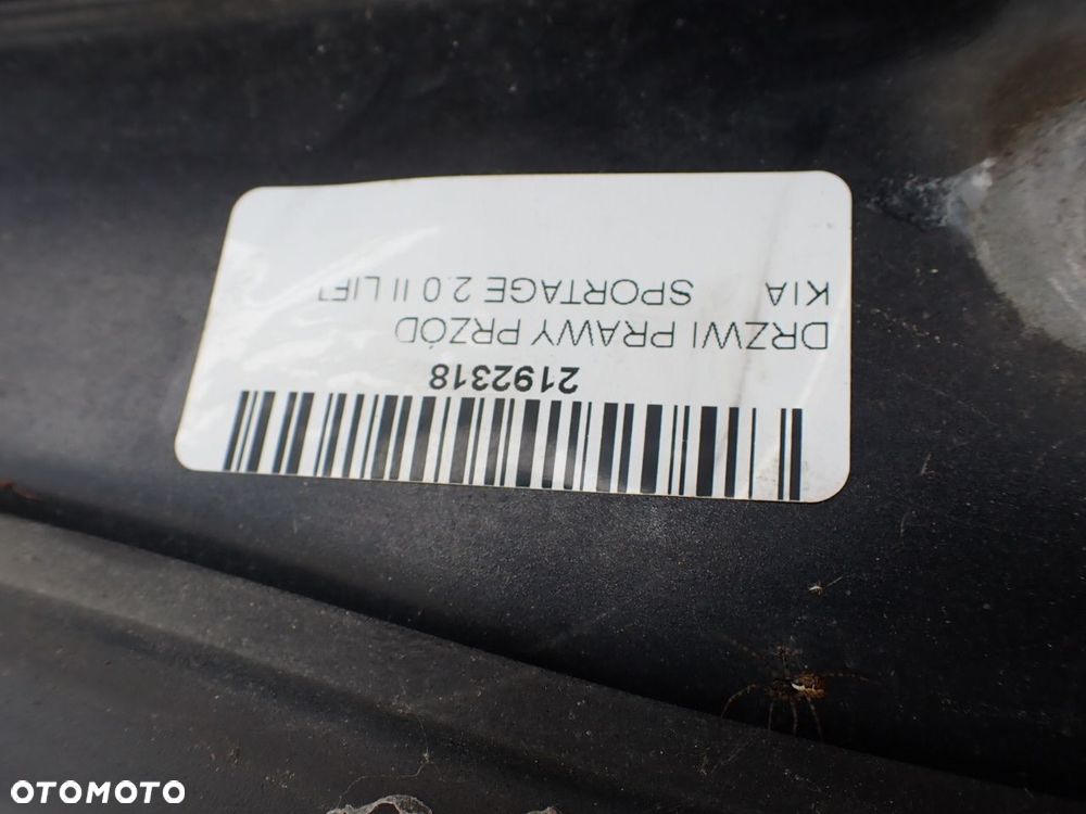DRZWI PRAWY PRZÓD KIA SPORTAGE 2.0 II LIFT KOL:1K - 16