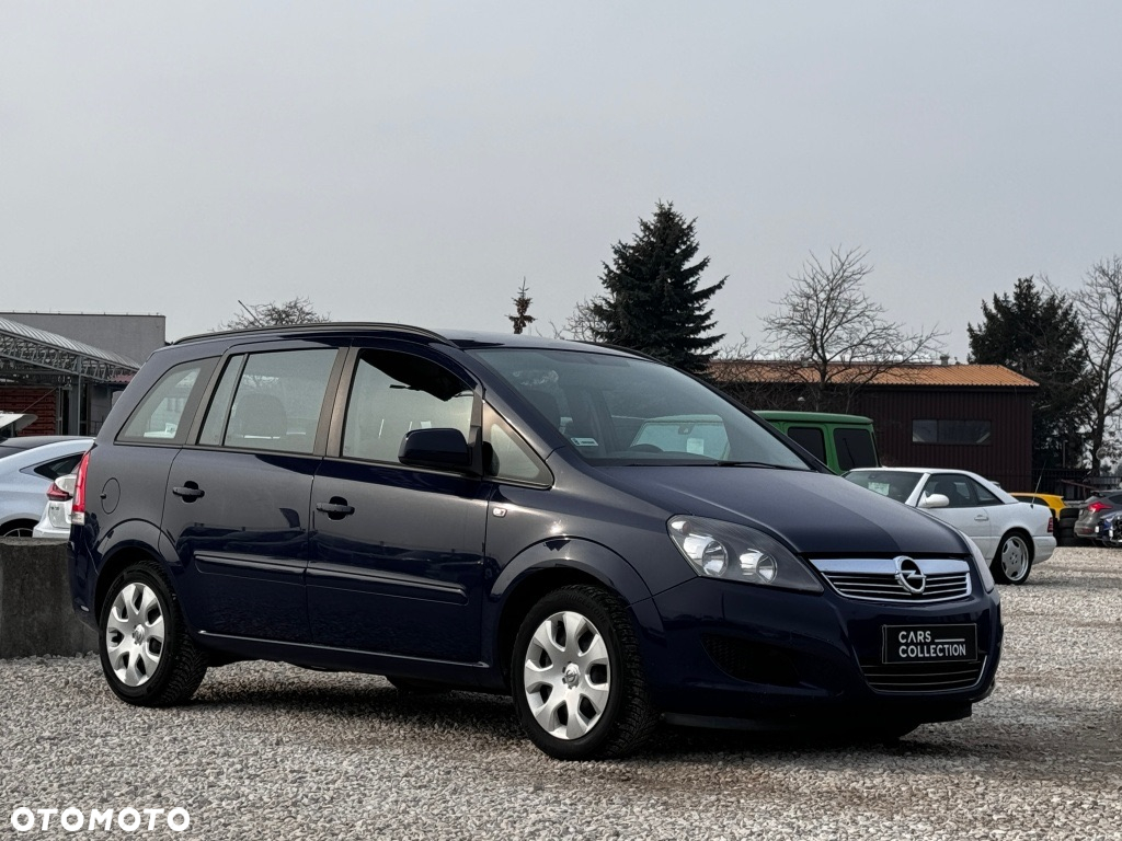 Opel Zafira - 2