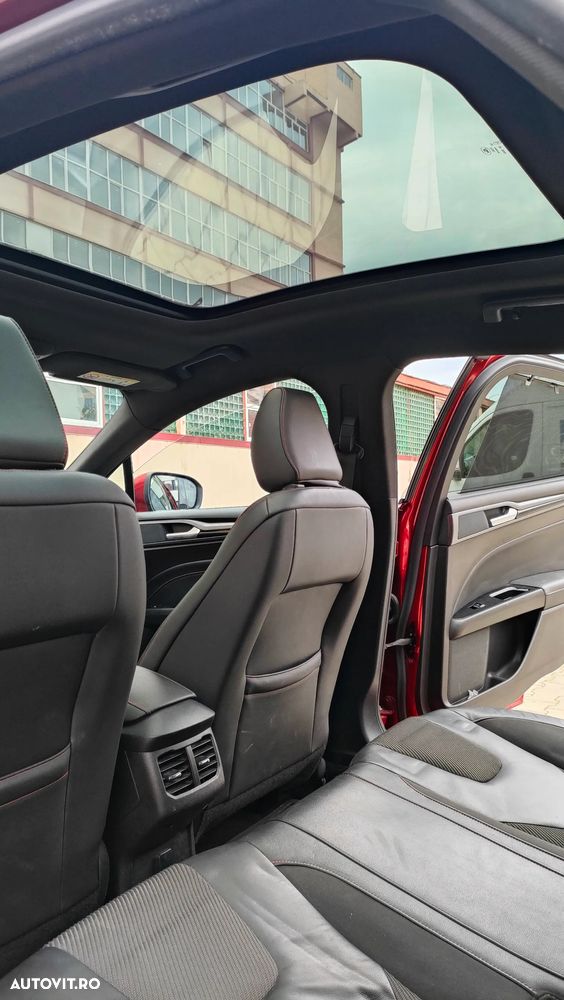Ford Mondeo 2.0 TDCi Powershift - 10