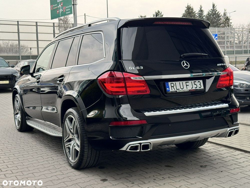 Mercedes-Benz GL - 7
