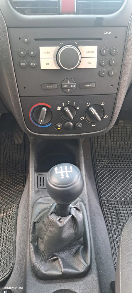 Opel Combo - 12