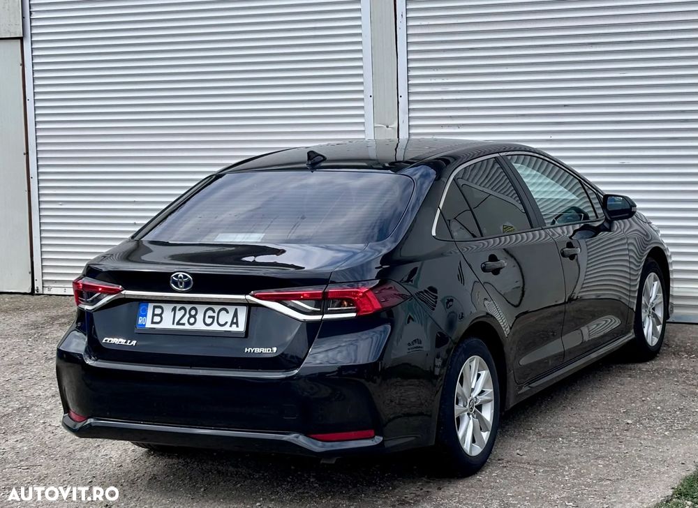 Toyota Corolla 1.8 HSD Dynamic - 13