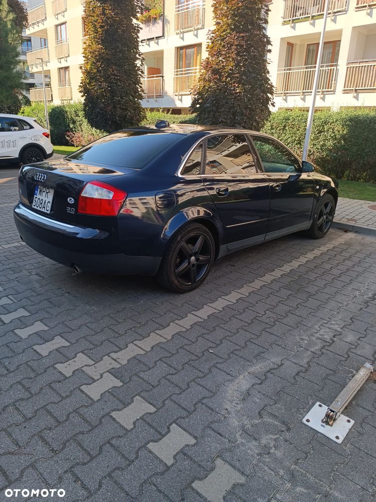 Audi A4 Limousine 3 - 1