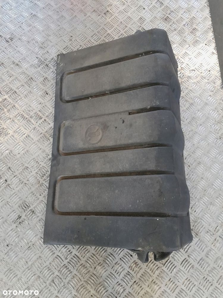 OBUDOWA AKUMULATORÓW RENAULT MIDLUM DXI 220 5010314883 - 1