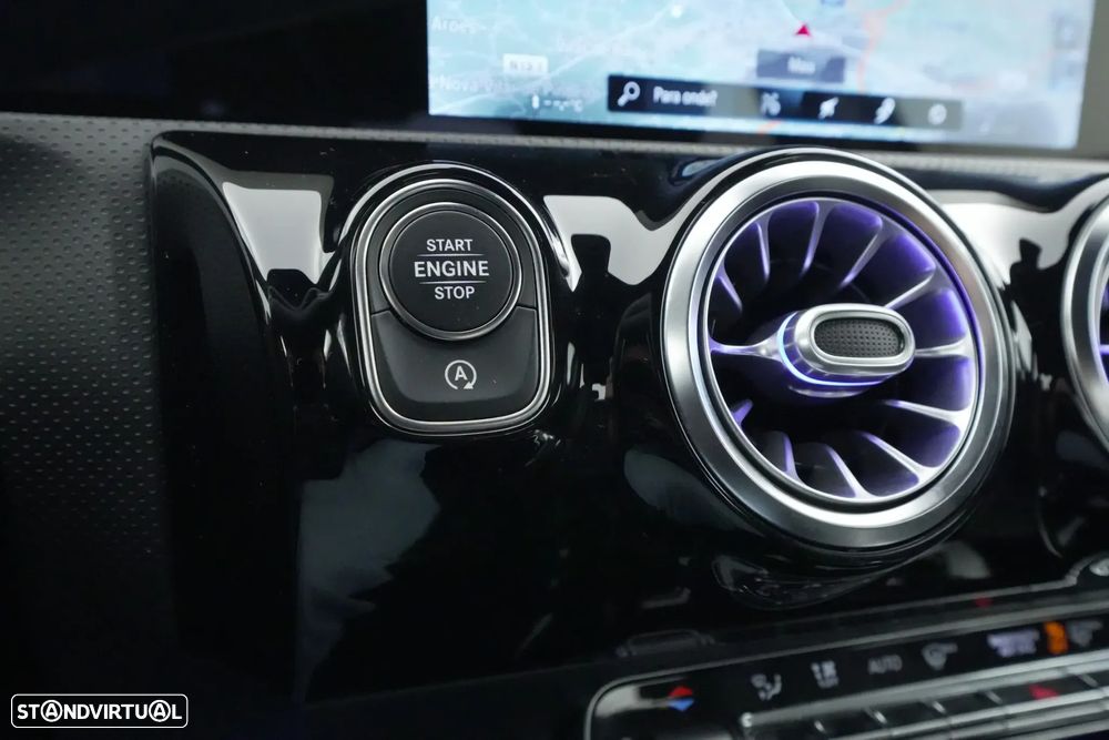 Mercedes-Benz A 180 Limousine d AMG Line Aut. - 27