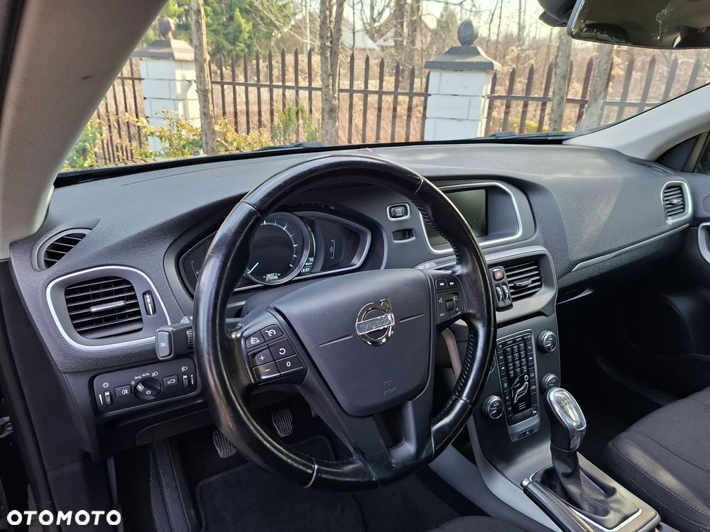 Volvo V40 - 17