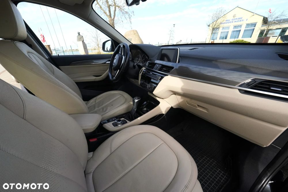 BMW X1 sDrive20d xLine - 3