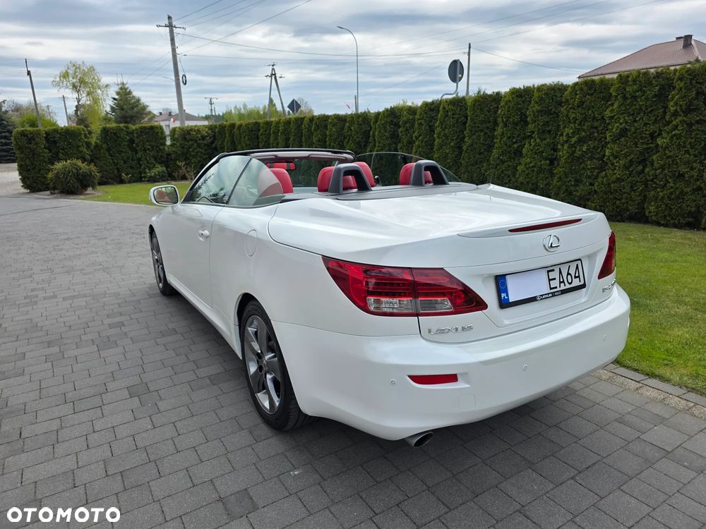 Lexus IS 250C Sport - 3