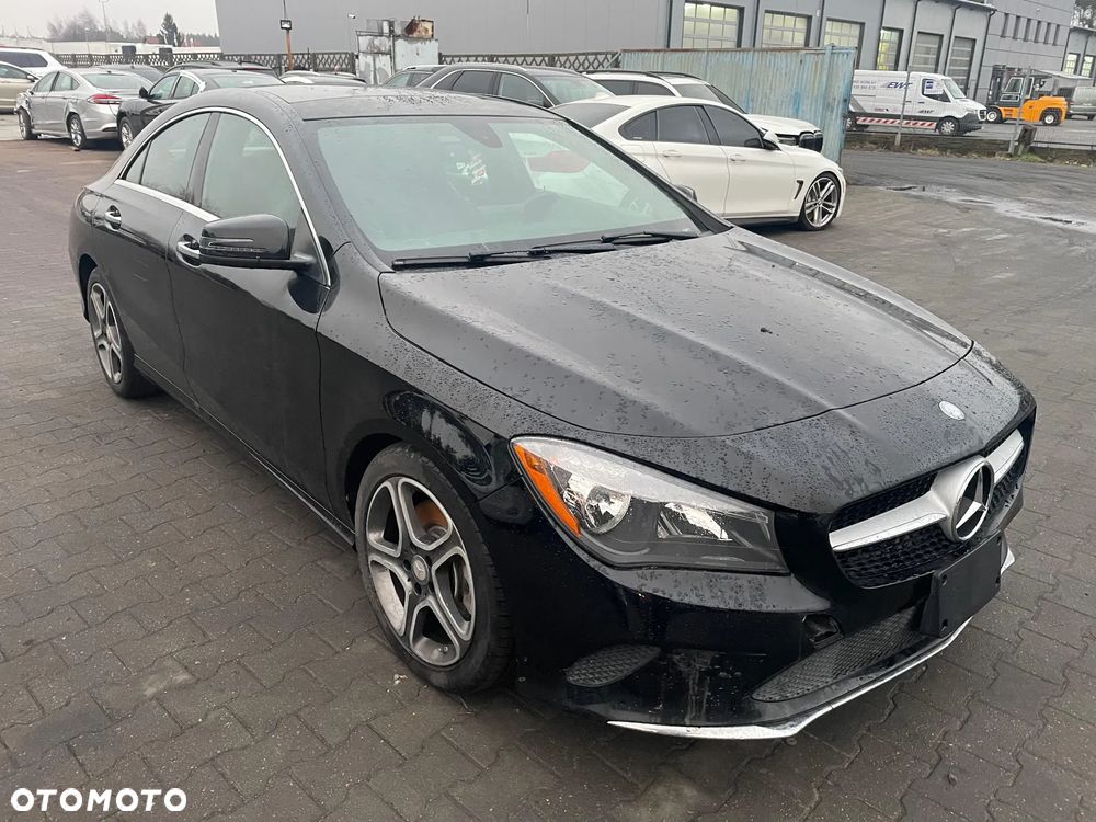Mercedes-Benz CLA - 4