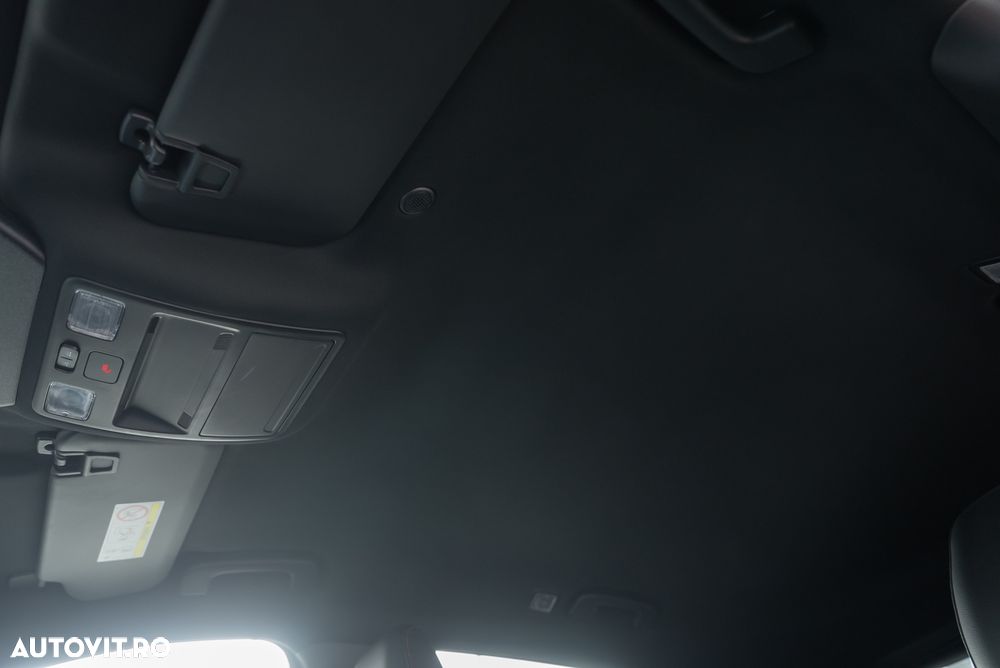 Ford Kuga 2.5 Duratec PHEV ST-LINE - 19
