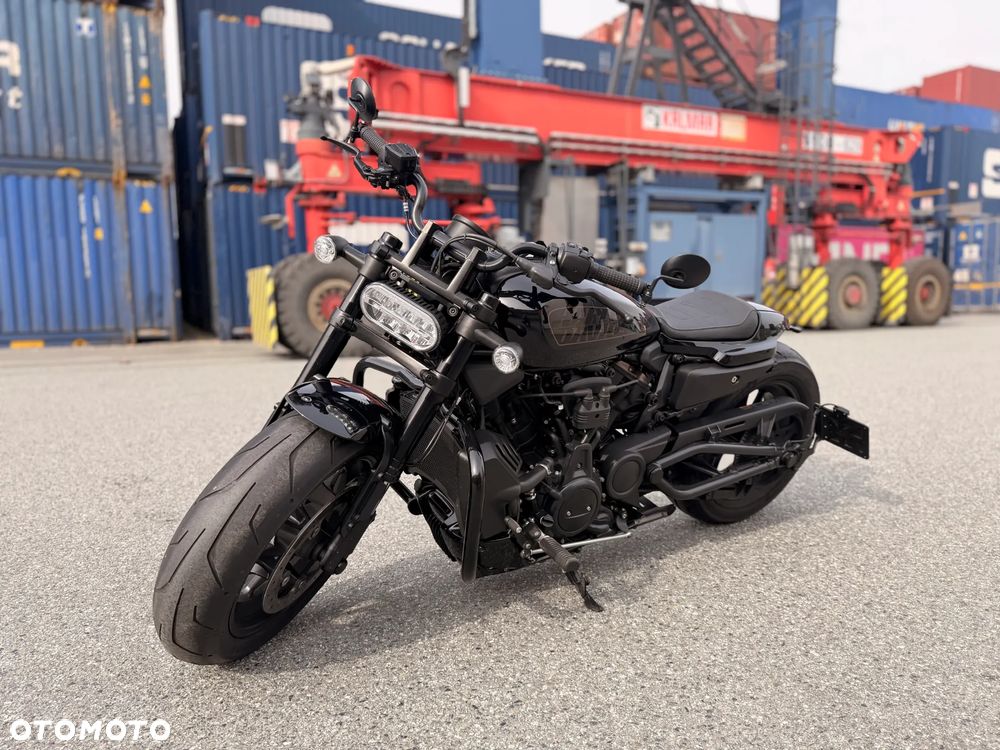 Harley-Davidson Sportster - 13