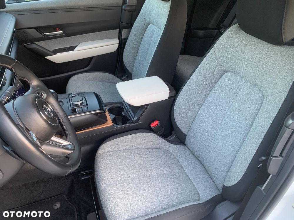 Mazda MX-30 e-SKYACTIV - 24