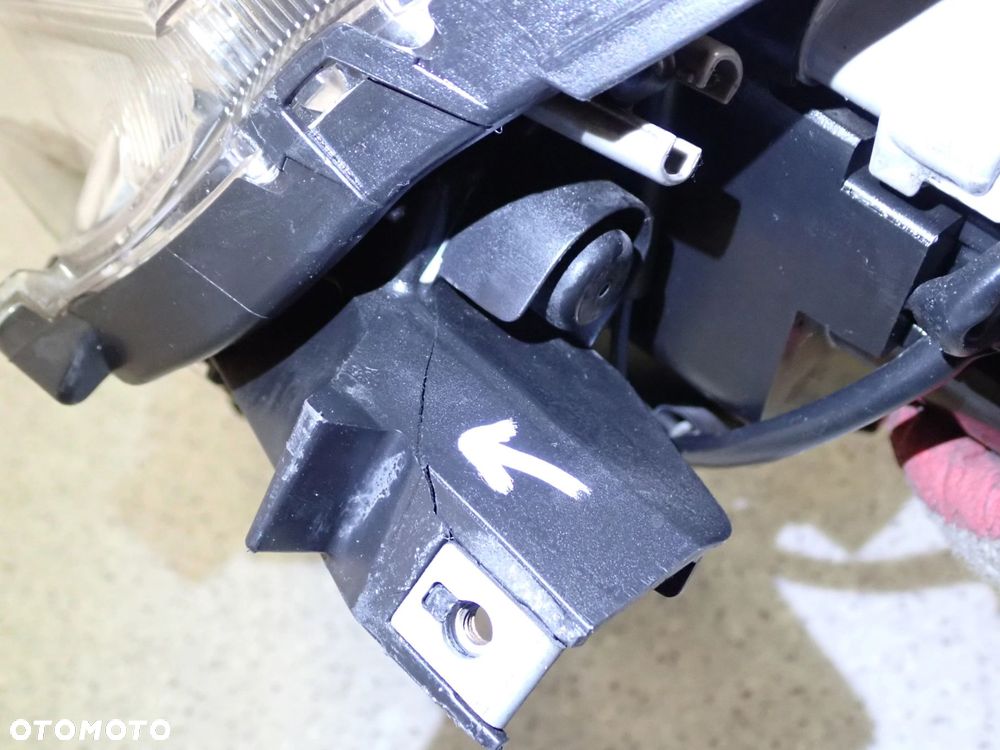 MITSUBISHI OUTLANDER II 10-12 REFLEKTOR LAMPA PRZEDNIA LEWA XENON EUROPA - 16