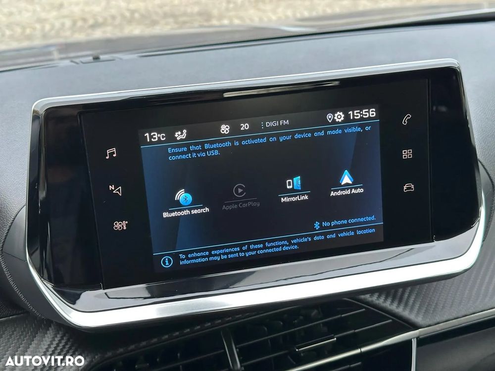 Peugeot 2008 1.2 L PureTech STT Allure - 23