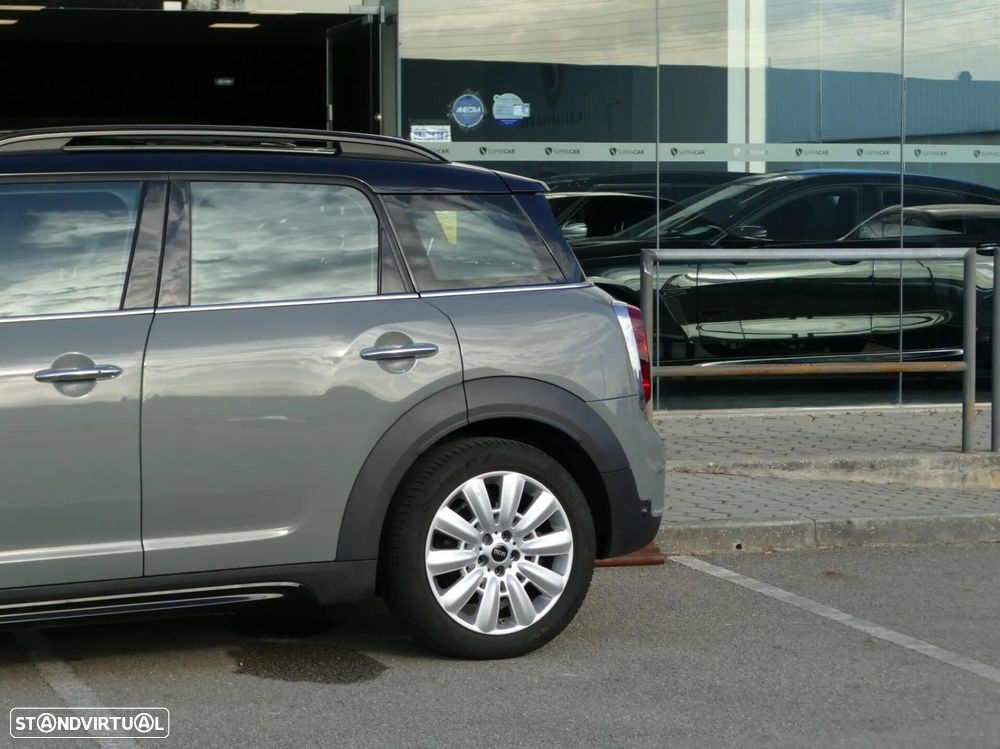 MINI Countryman Cooper SE ALL4 Auto - 18