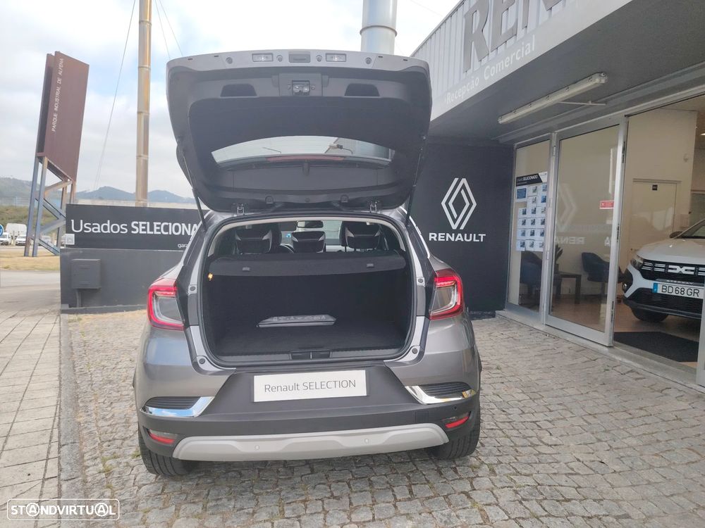 Renault Captur 1.6 E-Tech Full Hybrid Techno — fotografia 35