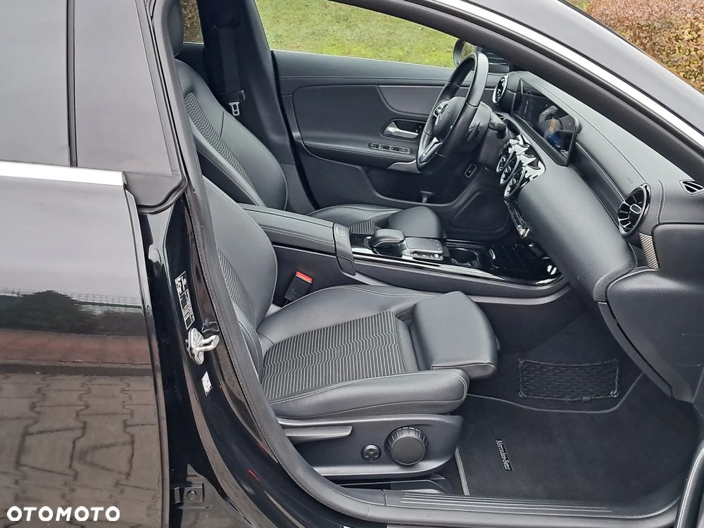 Mercedes-Benz CLA 200 d 8G-DCT Progressive Line Advanced - 23