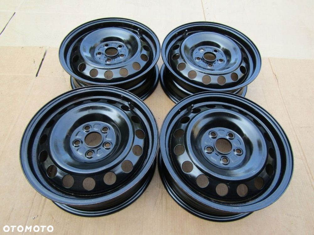 4x Felgi Felga 15 Toyota Verso S Subaru Trezia 5,5j 5x100 ET45 - 4
