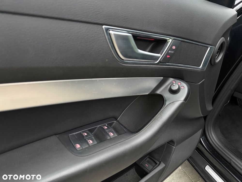 Audi A6 Avant - 8