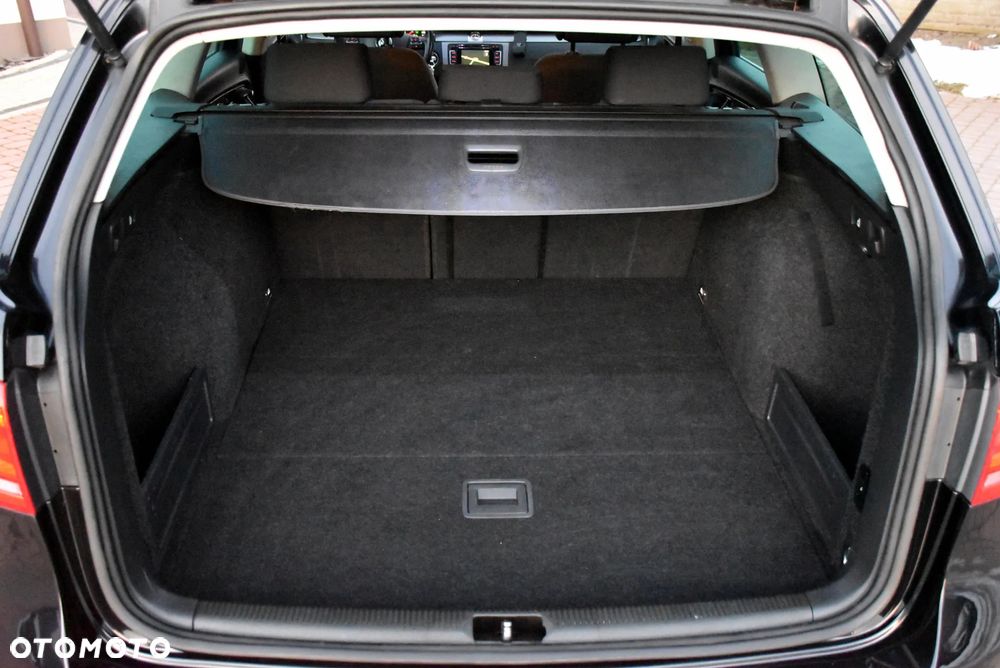 Volkswagen Passat 2.0 TDI DSG Comfortline - 8