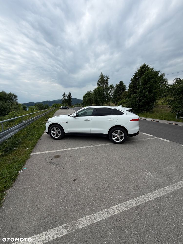 Jaguar F-Pace 2.0 i4D AWD Prestige - 4