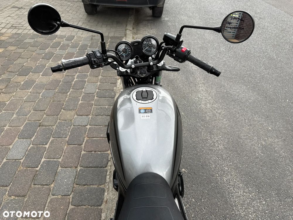 Kawasaki Z 650 RS - 8