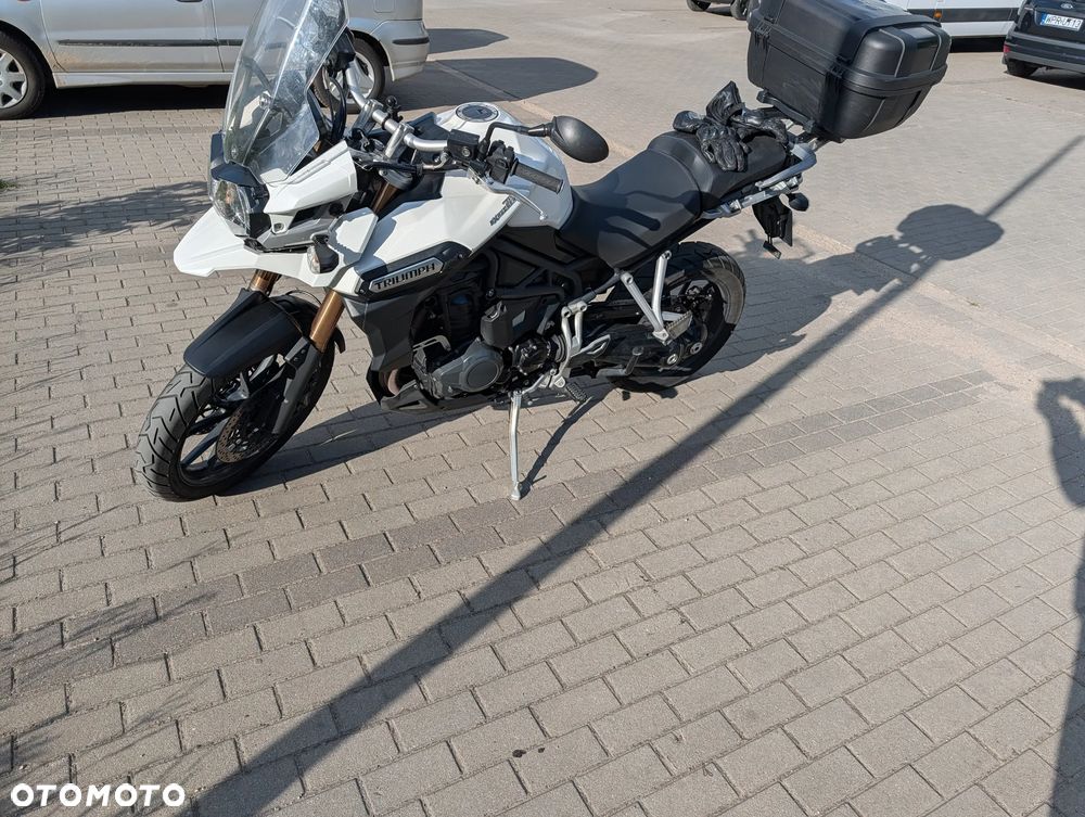 Triumph Tiger - 9