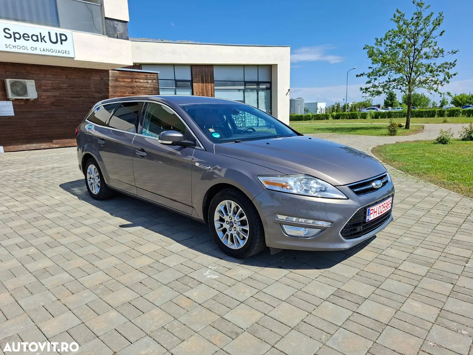Ford Mondeo 2.0 TDCi Titanium - 1