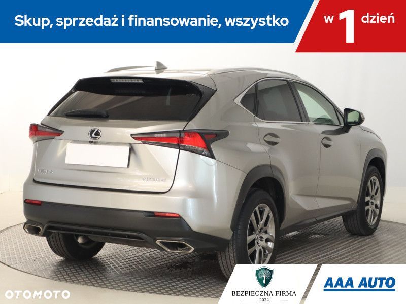 Lexus NX - 7