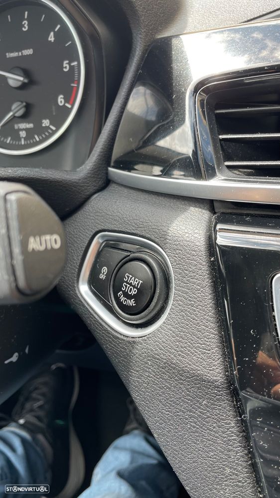 BMW X1 20 d sDrive Auto Line Sport - 54