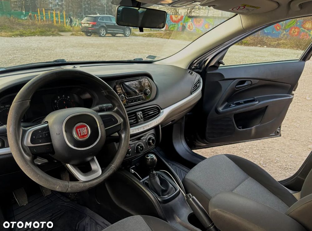 Fiat Tipo 1.4 16V - 12